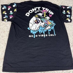 Weekend Warriors Black T-shirt Size XL 'Don't Trip Drip, Good Vibes Only' Peru